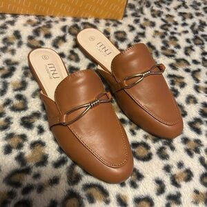 Tan Leather Mules with Chain Detail